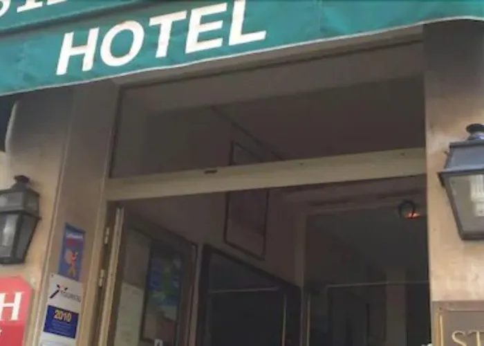 Hôtel Stanislas sans ascenseur Paris